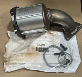 771333 Ap Exhaust Catalytic Converter 1999-2001 Nissan Maxima 3.0 Infiniti I30 New