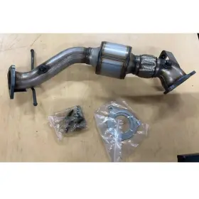 Lr024235 Auto-parts-hub Catalytic Converter For 2012-2019 Discovery Sport Range Rover Evoque