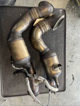 7553595 Bmw 7553594 Catalytic Converter - With Sensors