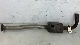 15729712 Chevrolet 1996-2002 Chevy Express Gm 3way Catalytic Convertor With Exhaust Manifold