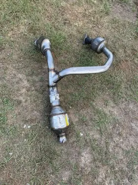 645159 Chevrolet 2019 Tahoe Oem Catalytic Converter