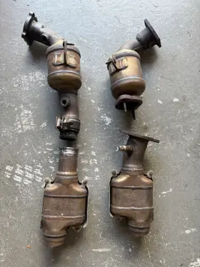 Gm 885909652624 Gen V Lt1 Catalytic Converters Left And Right From Camaro