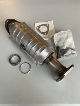 22630 Magnaflow Honda Civic 99-00 Catalytic Converter