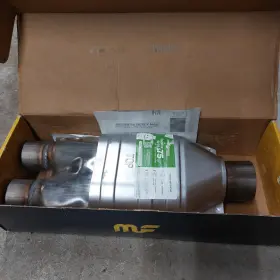 333007 Magnaflow Catalytic Converter Universal Carb Compliant