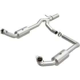 4551599-cs Magnaflow Catalytic Converter For 2015 Ford E-350 Super Duty 6.8l V10 Cng Sohc