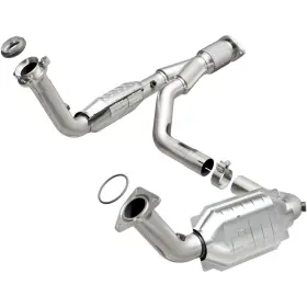 49650-aa Magnaflow Catalytic Converter Fits 2007 Buick Rainier 5.3l V8 Gas Ohv
