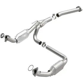 51092-bq Magnaflow Catalytic Converter For 2003-2006 Gmc 5.3l V8 Gas Ohv