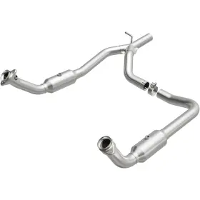 5551153 Magnaflow Exhaust Products For Ford E-150 E-250 Direct Fit Carb Ca Catalytic Converter Gap