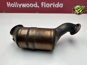 2384902900 Mercedes-benz 2020-2022 C300 E350 Glc300 2.0 Catalytic Converter Exhaust Pipe Oem 35k