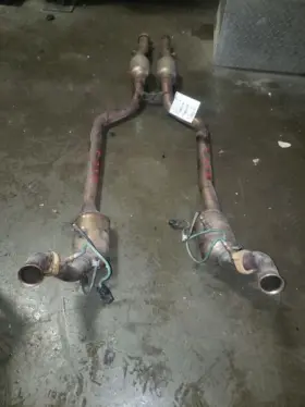 335.mb1q10 Mercedes-benz Fits 2011 S550 Catalytic Converter L127836