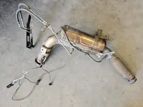 335.mb9v12 Mercedes-benz Truck Used 2012 Mbz Sprinter V3500 Catalytic Convertor A906 4900 13 14 Shipped 56k