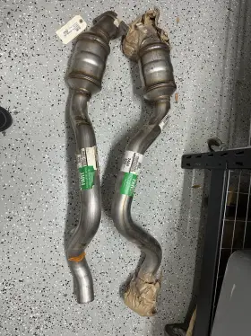 68281724aa Mopar 68281725aa Brand New Front Pipes With Catalytic Converters