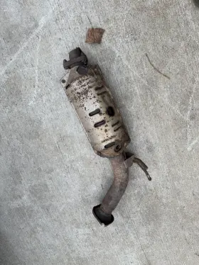 18160-pnd-s00 Oem 2002 - 2006 Acura Rsx Catalytic Converter