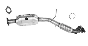 984-mk38 One Stop Exhaust Fits 2003-2007 Volvo V70 2.5l Flex Pipe And Catalytic Converter 1se