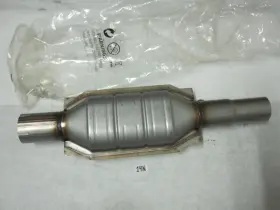 146001-aa Top Parts Usa Catalytic Converter For Jeep Cherokee 2.5l/4.0l 1996 1997 1998 1999 2000