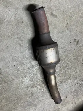 1k0254401r Volkswagen 2010 - 2014 Vw 2.0l Cjaa Tdi Secondary Catalytic Converter 1k0 131 701