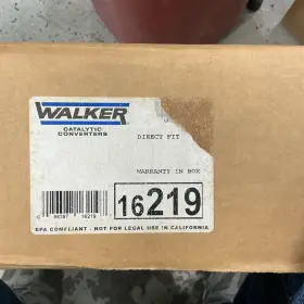 16219 Walker Catalytic Converter-epa Fits 96-01 Acura Integra 1.8l-l4 Nos