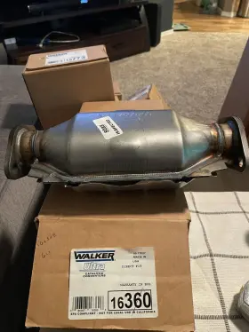 16360 Walker Catalytic Converter-epa Direct Fit. Chevrolet Toyota