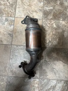 16963 Walker 2012-2016 Chevy Impala 3.6 Front Catalytic Converter