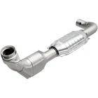 Magnaflow Catalytic Converter Fits: 2001-2002 Ford Expedition, 2001-2003 New. Price: $806.00.